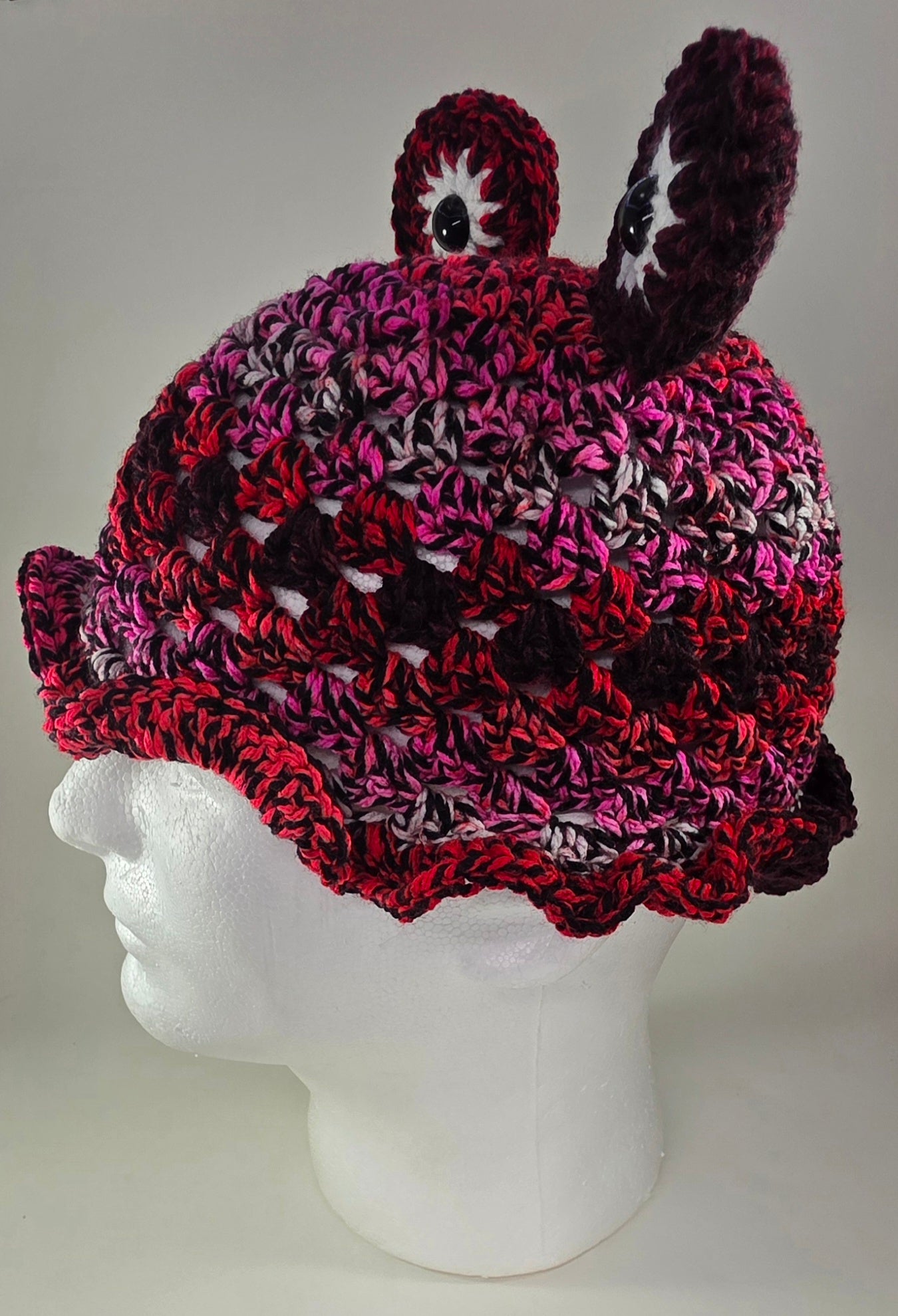 "Frog" Bucket Hat - Red/Black Crush