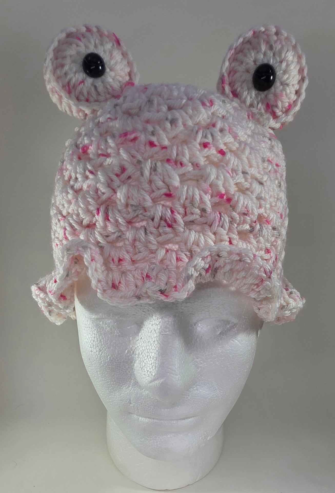 "Frog" Bucket Hat - White/Pink