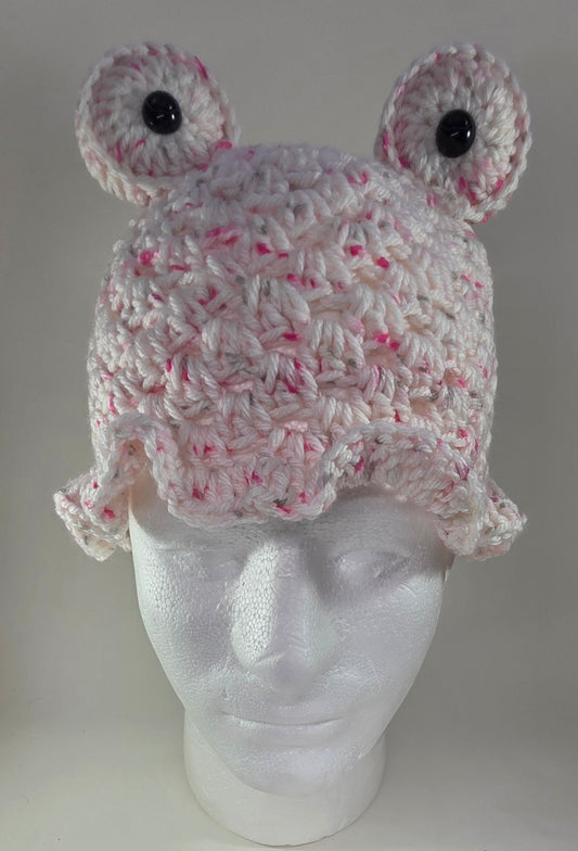 "Frog" Bucket Hat - White/Pink